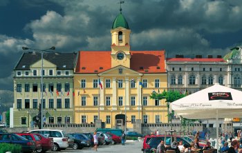 Tschechien, Bad Teplitz, Innenstadt mit Rathaus und Marktplatz