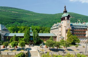 Dom Zdrojowy / Kurmittelhaus Bad Flinsberg